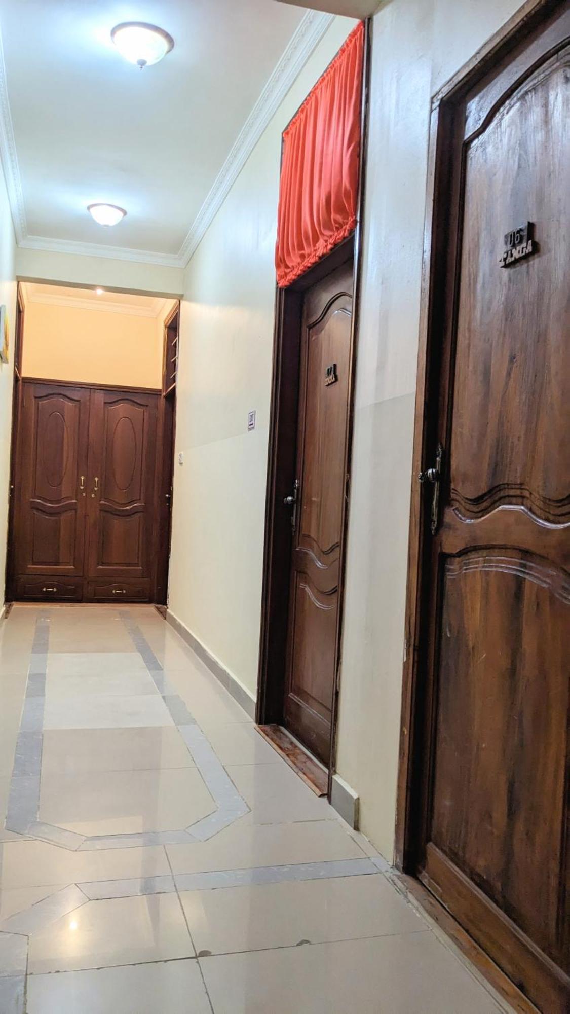 Sands Inn Hotel Pwani Mchangani Esterno foto